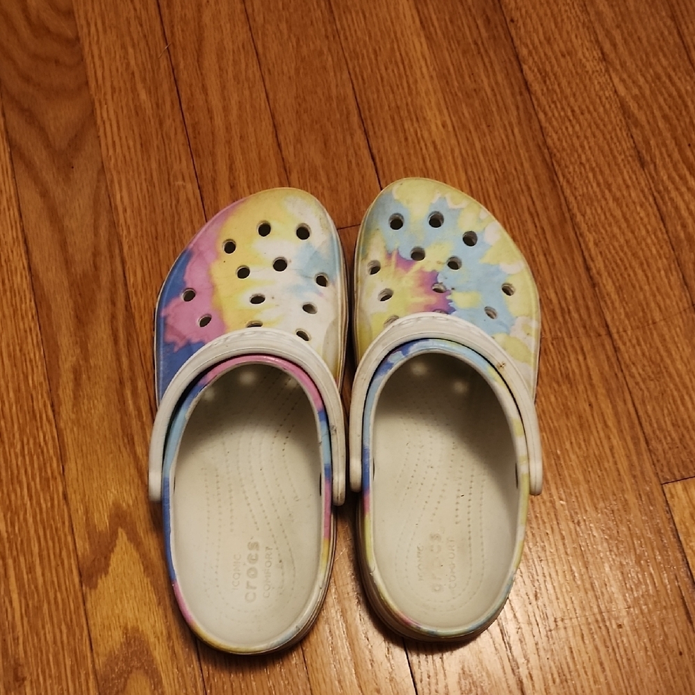 CROCS Yellow and Blue Water Shoes with Perforated Design